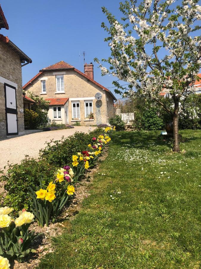 Bed and Breakfast La Besace Sainte-Croix  Exteriér fotografie